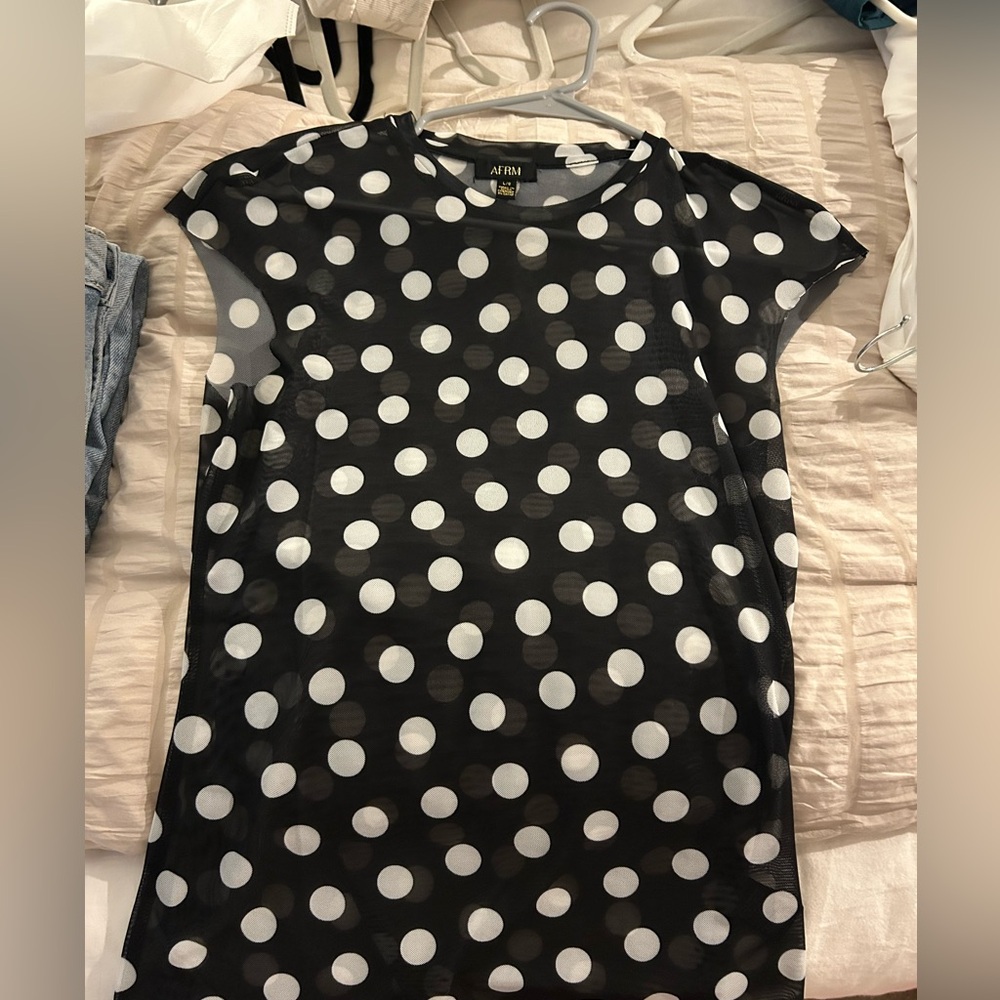Women’s polka dot top